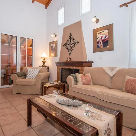 Theoxenia - First Floor Apartment *